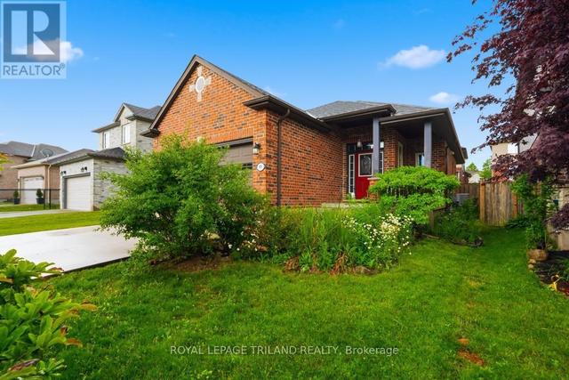989 ROULSTON CRESCENT  London North (North M), ON N6H 0E8