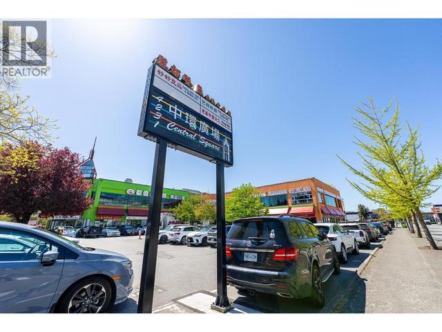 130 4231 HAZELBRIDGE WAY  Richmond, BC V6X 3L7