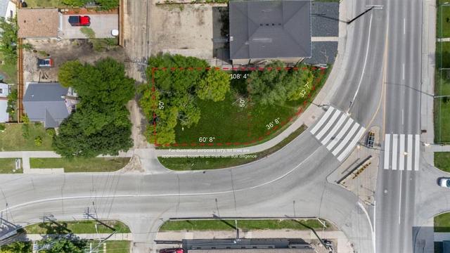 417 Marion Street  Winnipeg, MB R2H 0V6