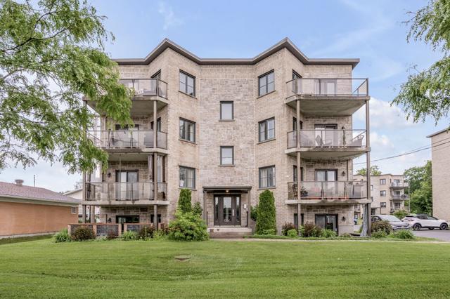 3-2470 Boul. Bastien  Québec (La Haute-Saint-Charles), QC G2B 1B4