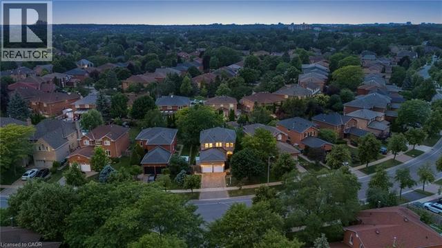 4315 CREDIT POINTE Drive  Mississauga, ON L5M 3J8