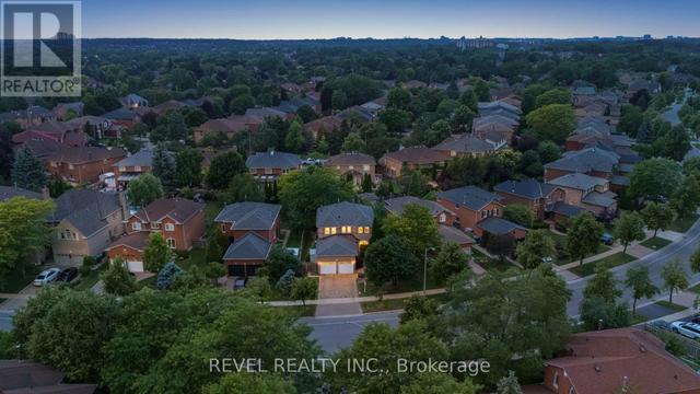 4315 CREDIT POINTE DRIVE  Mississauga, ON L5M 3J8