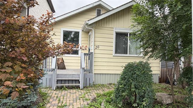 20 Essex AVE  Winnipeg, MB R2M 0E8