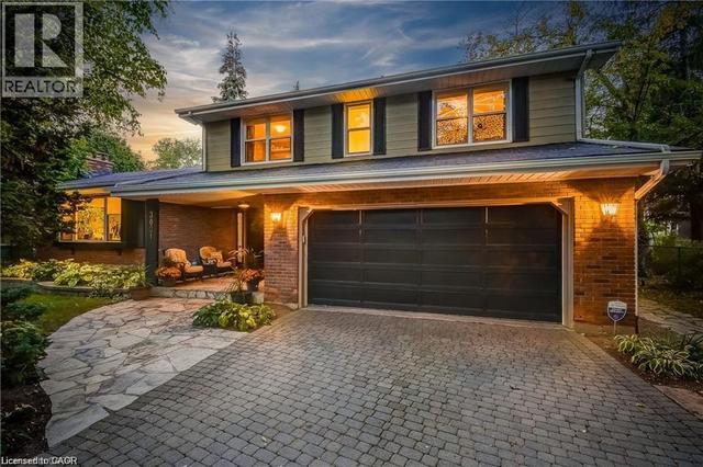 3021 LAKESHORE Road  Burlington, ON L7N 1A2