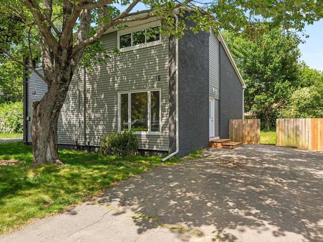 16-16A Ruben Court  Dartmouth, NS B2X 1L9