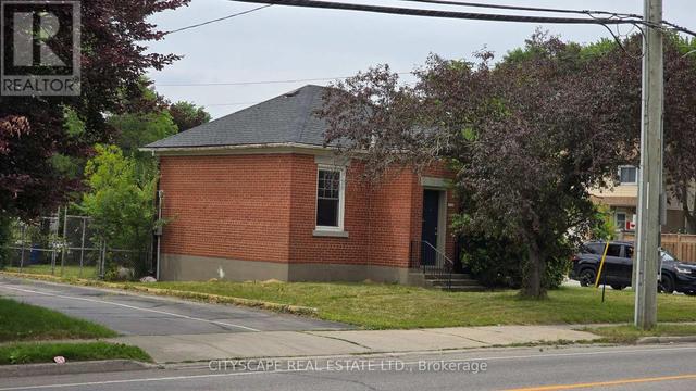 1504 CONCESSION ROAD  Cambridge, ON N3H 4L9