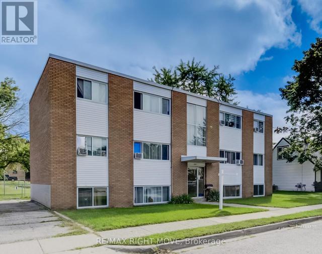 125 SCHLUETER STREET  Cambridge, ON N3H 4B4