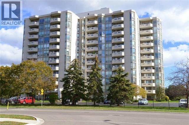 5090 PINEDALE Avenue Unit# 501  Burlington, ON L7L 3V8
