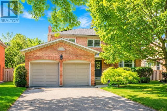 1962 CALGARY COURT  Mississauga, ON L5H 4J1