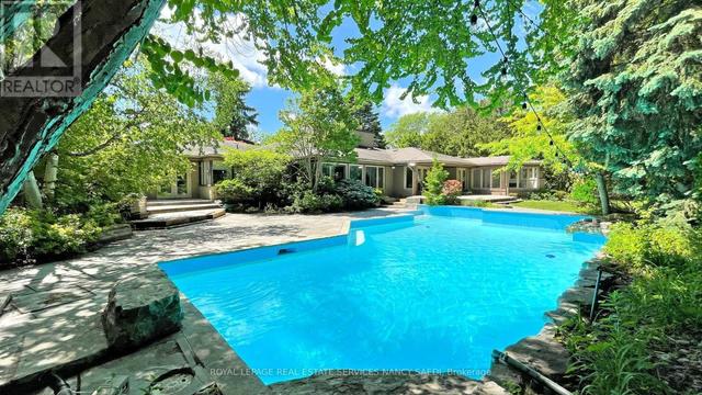 62 WIMPOLE DRIVE Toronto, ON M2L 2L3