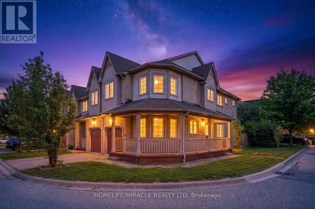 12 - 7284 BELLSHIRE GATE  Mississauga, ON L5N 8E3