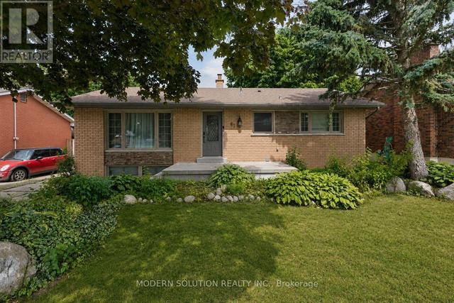 61 GODFREY DRIVE  London East, ON N5V 2E8