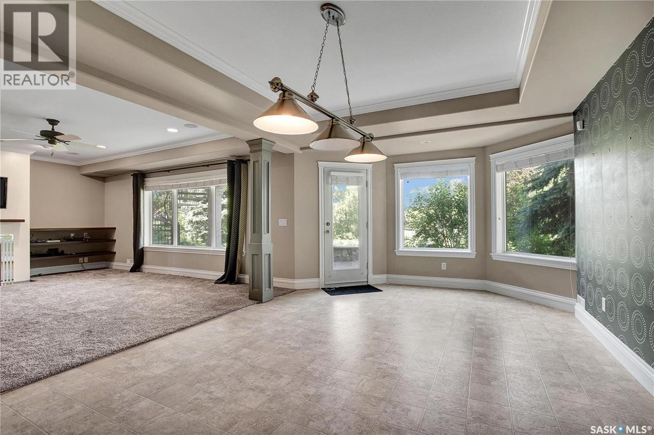 218 Horlick Crescent, Saskatoon, SK 