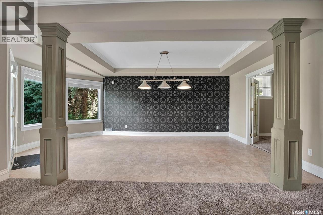218 Horlick Crescent, Saskatoon, SK 