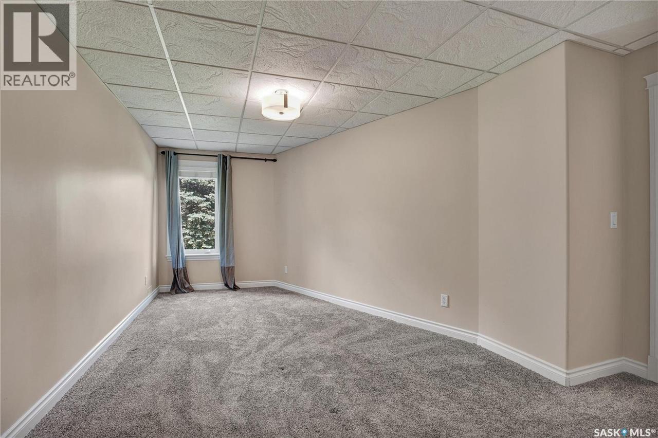 218 Horlick Crescent, Saskatoon, SK 