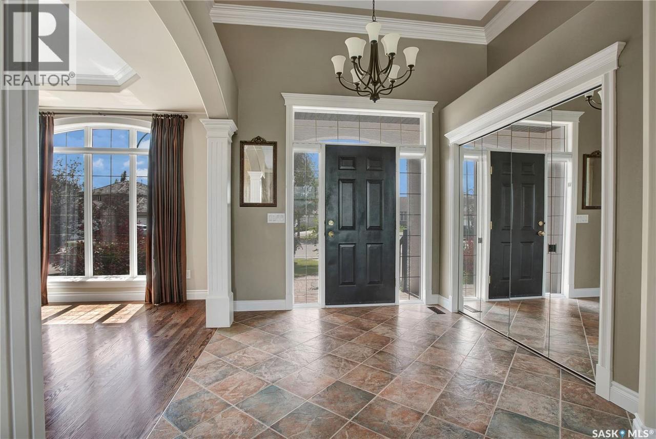 218 Horlick Crescent, Saskatoon, SK 