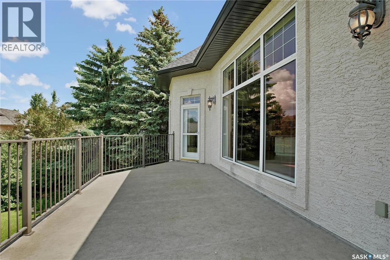 218 Horlick Crescent, Saskatoon, SK 