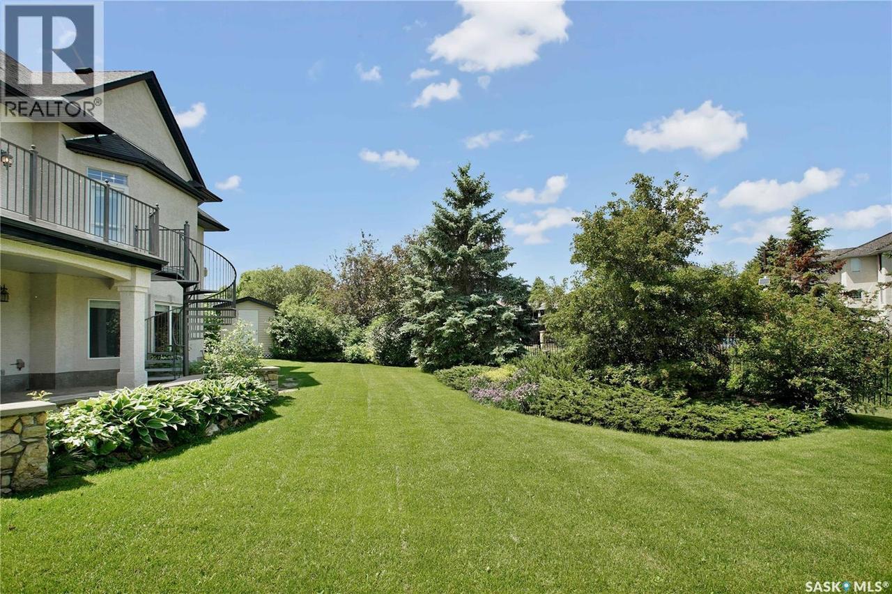 218 Horlick Crescent, Saskatoon, SK 