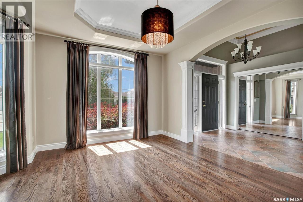 218 Horlick Crescent, Saskatoon, SK 