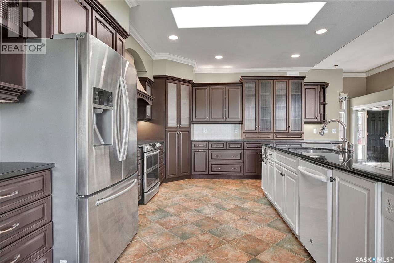218 Horlick Crescent, Saskatoon, SK 