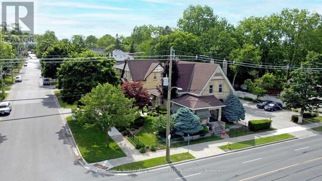 602 DUFFERIN AVENUE  London East (East F), ON N6B 2A4