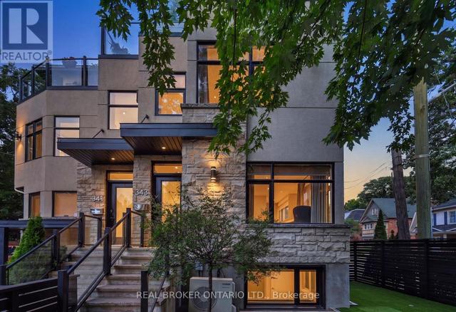343 RIVERDALE AVENUE  Ottawa, ON K1S 1R6