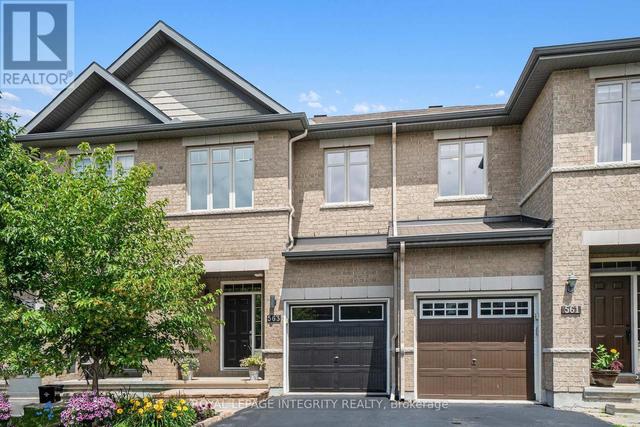 563 REMNOR AVENUE  Ottawa, ON K2T 0A5