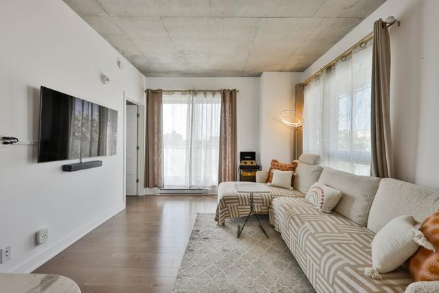 306-7275 Rue d'Abancourt  Montréal (Saint-Léonard), QC H1S 0E2
