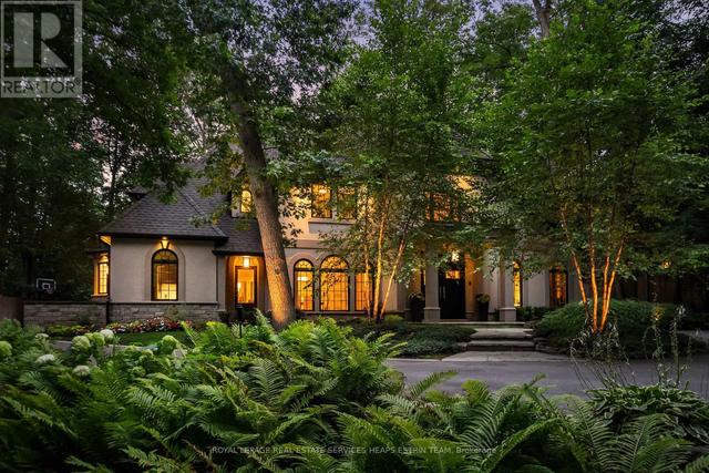 1554 BIRCHWOOD DRIVE  Mississauga, ON L5J 1T6