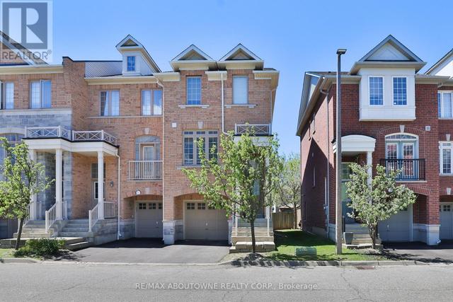 7214 TRIUMPH LANE  Mississauga, ON L5N 0C5