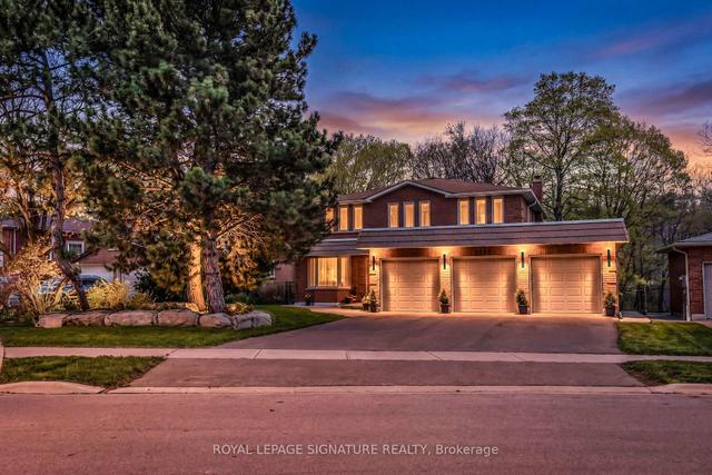 3417 Sanderling Crescent  Mississauga, ON L5L 3P4