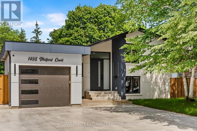 1495 THETFORD COURT  Mississauga, ON L5J 3N2