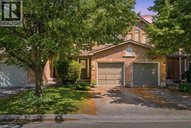 2871 DARIEN Road Unit# 14  Burlington, ON L7M 4R6