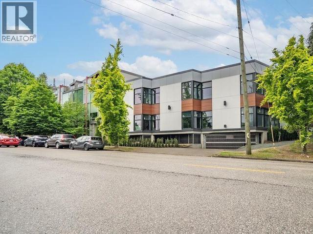 3455 VICTORIA DRIVE  Vancouver, BC V5N 4M5