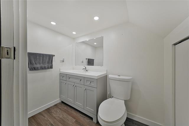 404 Beverley St, Winnipeg, MB 