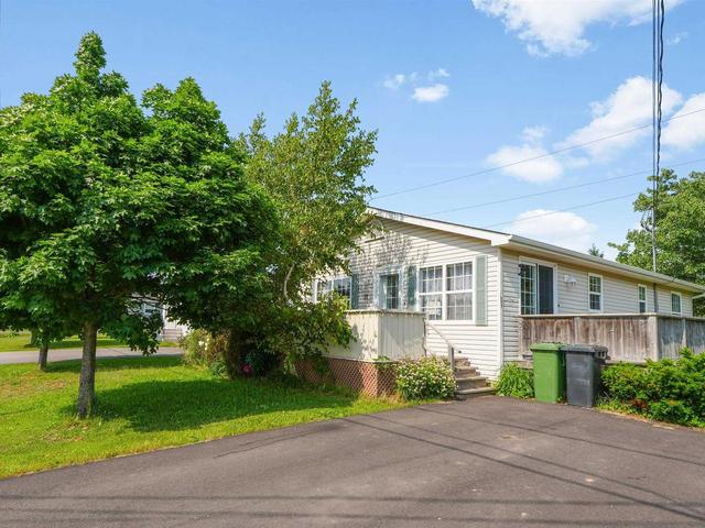 77 River Ridge Drive  East Royalty, PE C1C 1R1