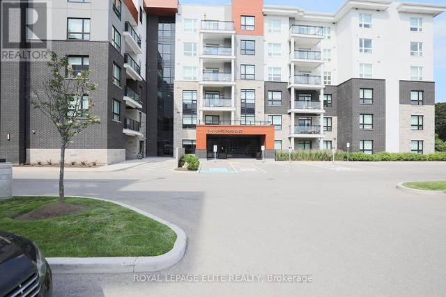 303 - 340 PLAINS ROAD E  Burlington, ON L7T 2C8