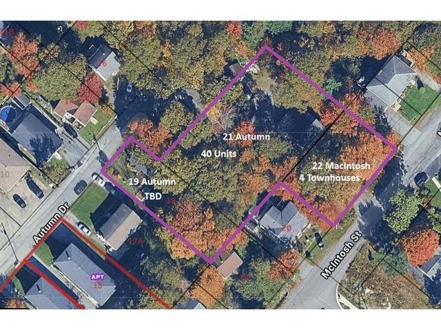 22 McIntosh Street  Spryfield, NS B3R 1G8