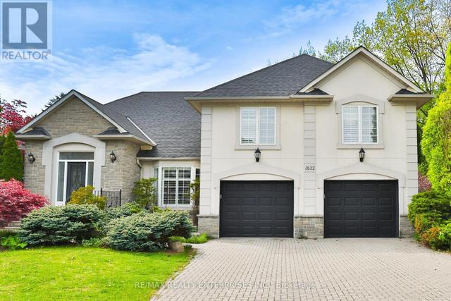 1832 CHESBRO COURT  Mississauga, ON L5H 4H2