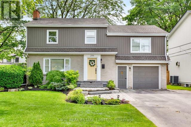 2194 YORKSHIRE CRESCENT  Burlington, ON L7R 1V7