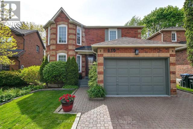 930 MARAMIS COURT  Mississauga, ON L5H 4G2