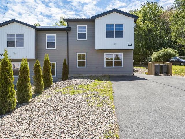 64 Everette Street  Dartmouth, NS B2W 1H2
