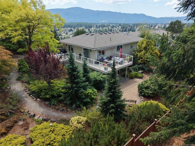 3255 Folkestone Dr Nanaimo, BC V9T 5V2