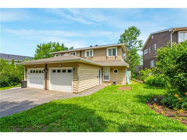 29 Biggs ST  Fredericton, NB E3B 6H8