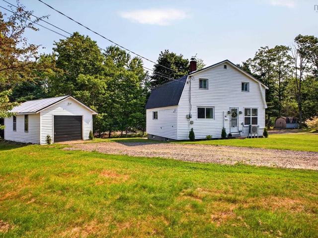 141 HARMONY Road  Salmon River, NS B2N 4X9