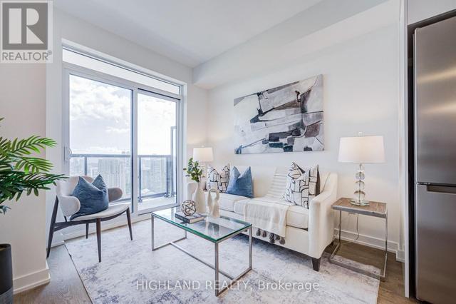 3103 - 5081 HURONTARIO STREET  Mississauga, ON L4Z 0C9