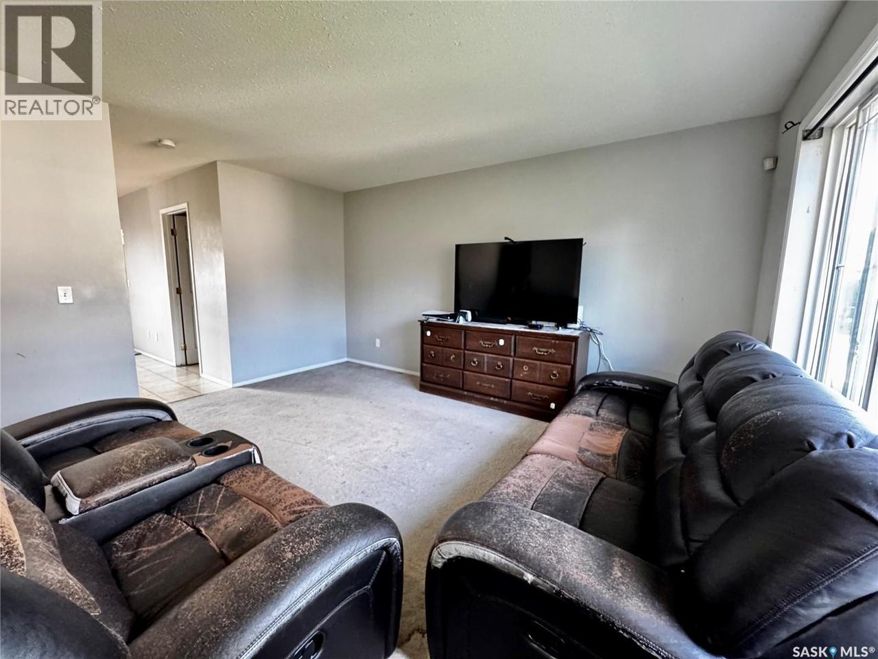 2 95 115Th Street E, Saskatoon, SK 