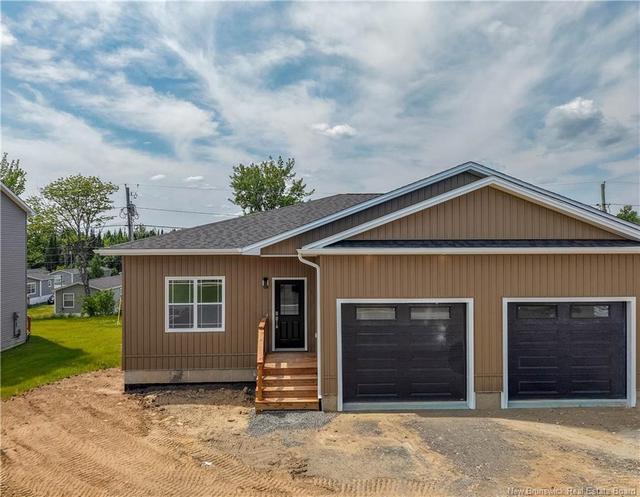 113 Glennorth ST  Fredericton, NB E3G 0A6