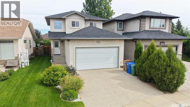 7058 Wascana Cove DRIVE  Regina, SK S4V 3E9