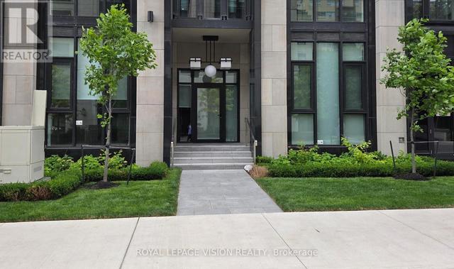 101 - 2 FOREST HILL ROAD Toronto, ON M4V 2L3